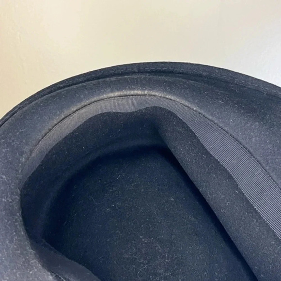 BLACK Statement Piece 100% Wool Hat - Picture 3 of 4